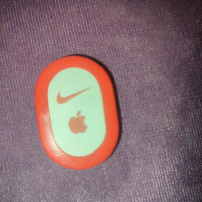 Лот: 24611167. Фото: 1. Датчик Nike+IPOD. Другое (спортивная одежда)