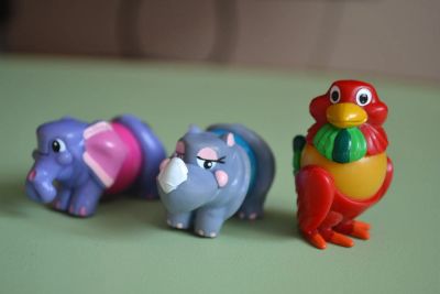 Лот: 5495880. Фото: 1. Киндер (старая коллекция). Животные-шарики. Игрушки