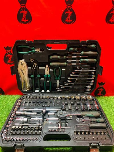 Лот: 21108993. Фото: 1. Набор инструментов 131 tools. Наборы инструмента