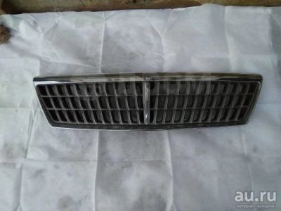 Лот: 17396667. Фото: 1. Решетка радиатора Nissan Laurel... Кузов