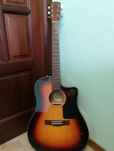 Лот: 15081673. Фото: 1. Электроакустическая гитара Fender... Гитары