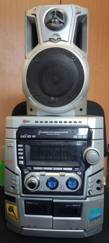 Лот: 20653033. Фото: 1. Музыкальный центр LG. Музыкальные центры, магнитолы