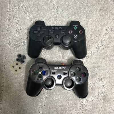 Лот: 17487494. Фото: 1. 2 геймпада джойстики PS3 DualShock... Запчасти для игровых приставок, консолей