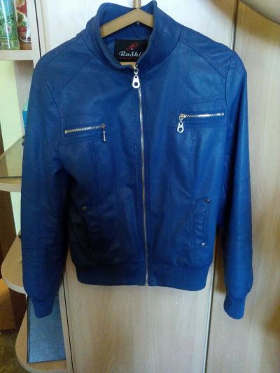 Лот: 6129889. Фото: 1. Куртка кожанка. Верхняя одежда