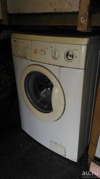 Лот: 9892440. Фото: 1. продам стиральную машинку Zanuss... Строительное