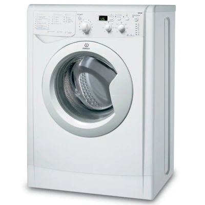 Лот: 6273976. Фото: 1. Стиральная Машина Indesit IWUD... Стиральные машины