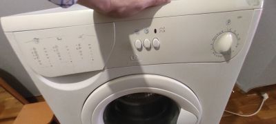 Лот: 21340267. Фото: 1. Стиральная машина indesit w81... Стиральные машины
