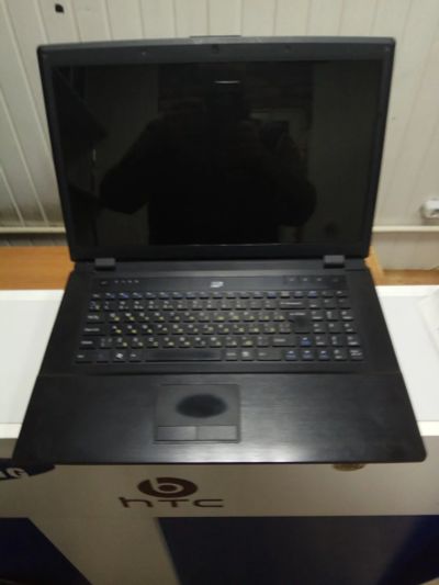 Лот: 15521047. Фото: 1. Ноутбук DNS B7110 Core i3-380... Ноутбуки
