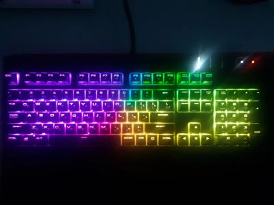 Лот: 18608410. Фото: 1. Клавиатура Corsair Strafe RGB. Клавиатуры и мыши