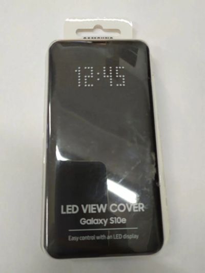 Лот: 14554755. Фото: 1. Чехол Samsung s10e LED view. Чехлы, бамперы