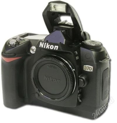 Лот: 131944. Фото: 1. Nikon D70 Body. Цифровые зеркальные