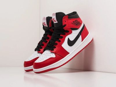 Лот: 18850390. Фото: 1. Кроссовки Nike Air Jordan 1 (22810... Кеды, кроссовки, слипоны