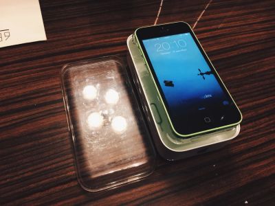 Лот: 4484871. Фото: 1. Apple iphone 5c 16gb green ios... Смартфоны