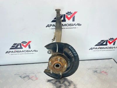 Лот: 25807695. Фото: 1. поворотный кулак Honda Accord... Двигатель и элементы двигателя