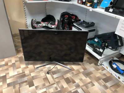 Лот: 18241881. Фото: 1. Телевизор Samsung UE40F6100AK. Телевизоры
