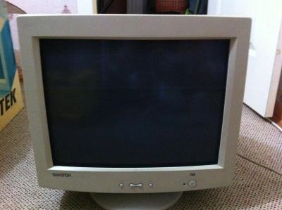 Лот: 4304826. Фото: 1. Монитор Samsung Samtron 76E на... ЭЛТ-мониторы