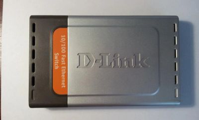 Лот: 4877931. Фото: 1. D-Link DES-1008D. Маршрутизаторы (роутеры)