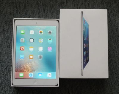 Лот: 14171652. Фото: 1. планшет ipad mini wi-fi 16GB белый. Планшеты