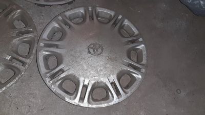 Лот: 16081330. Фото: 1. Колпаки Toyota 3 ШТ. Колпаки