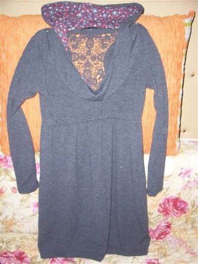 Лот: 2644275. Фото: 1. платье с ажурной спиной и капюшоном. Платья
