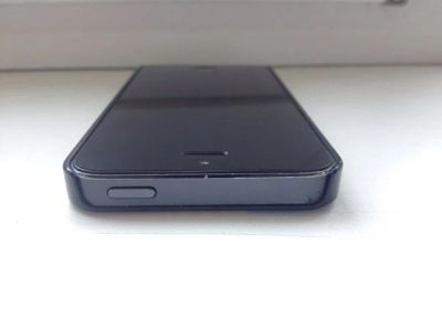 Лот: 6869139. Фото: 1. iPhone 5. Смартфоны