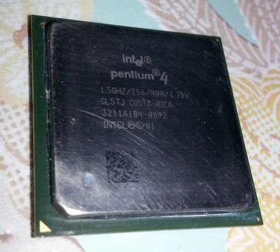 Лот: 5032237. Фото: 1. Intel Pentium4 1.5GHz/256/400... Процессоры