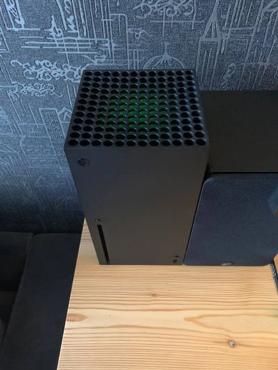 Лот: 20504201. Фото: 1. XBOX Series x. Игровые приставки, консоли