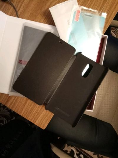 Лот: 10001667. Фото: 1. 2 чехла книжка Xiaomi Redmi Note... Чехлы, бамперы
