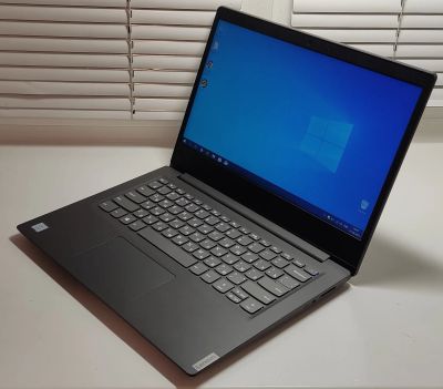 Лот: 19313950. Фото: 1. Lenovo 14" FHD i3-8130u/8Gb DDR4... Ноутбуки