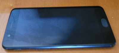 Лот: 20834072. Фото: 1. Смартфон Oneplus 5. Смартфоны