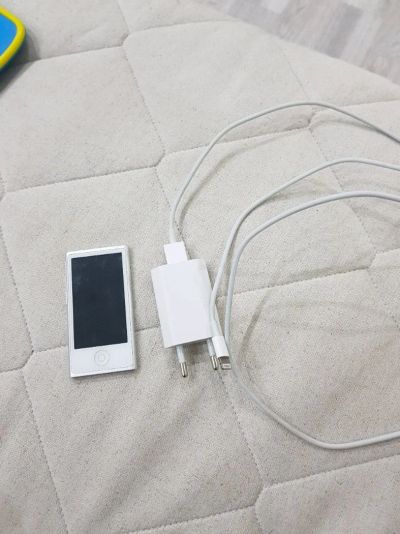 Лот: 11880378. Фото: 1. Apple Ipod nano 7. A1446. Плееры