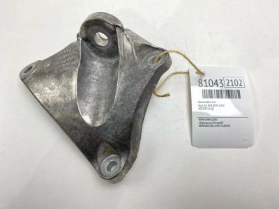 Лот: 21440511. Фото: 1. Кронштейн КПП Audi A8 2003 4E0399114Q... Кузов