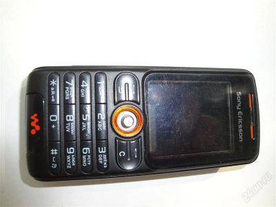 Лот: 887237. Фото: 1. Sony Ericsson Walkman w200i. Торги... Кнопочные мобильные телефоны