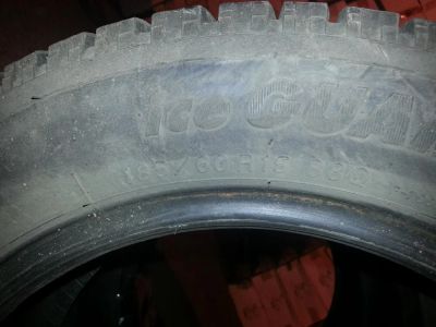 Лот: 4432609. Фото: 1. Yokohama 185/60 r15 F700. Шины
