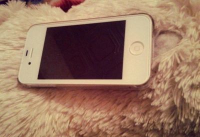 Лот: 3180233. Фото: 1. iPhone 4s 16Gb White только три... Смартфоны