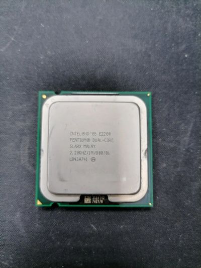 Лот: 18350044. Фото: 1. Б/У Intel Pentium Dual-Core E2200... Процессоры