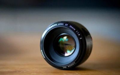 Лот: 6569909. Фото: 1. Canon EF 50mm f/1.8 II (состояние... Объективы