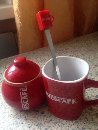 Лот: 3551360. Фото: 1. Набор Nescafe :) сахарница,ложка... Сервизы, наборы посуды