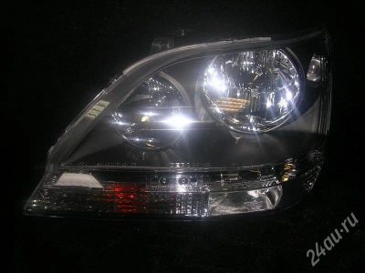 Лот: 448824. Фото: 1. Левая фара Toyota Harrier оригинальная. Оптика и освещение