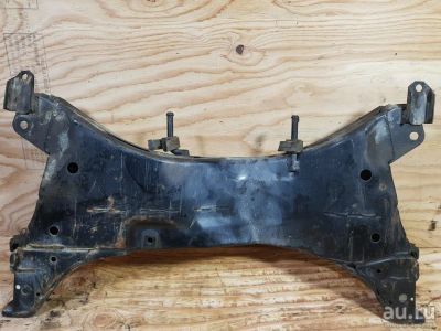 Лот: 18537464. Фото: 1. Балка поперечная Mitsubishi Outlander... Ходовая, подвеска, рулевое управление
