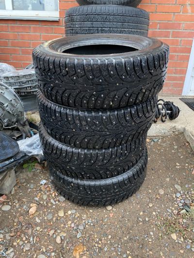 Лот: 18107041. Фото: 1. Шины 205/65R15 Nokian Hakkapeliitta... Шины