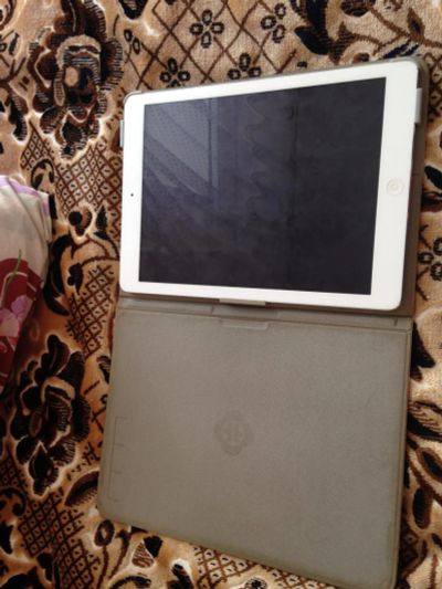 Лот: 8076927. Фото: 1. Apple iPad Air 16Gb Wi-Fi+Cellular. Планшеты
