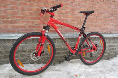 Лот: 2291429. Фото: 1. SPECIALIZED HARDROCK SPORT DISK. Велосипеды