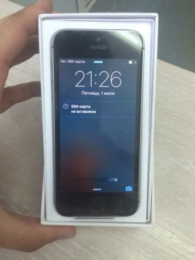 Лот: 7641469. Фото: 1. iphone 5s черынй 16гб 5 s айфон... Смартфоны