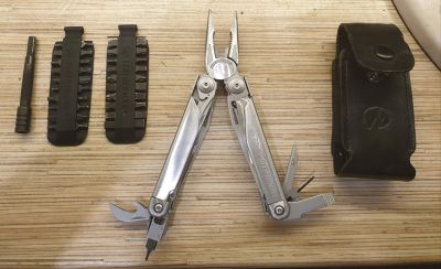 Лот: 15667032. Фото: 1. Leatherman Surge. Фонарики