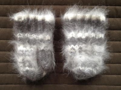 Лот: 8338501. Фото: 1. Рукавички (варежки) детские, натуральная... Шарфы, варежки