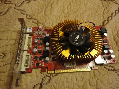 Лот: 3520411. Фото: 1. geforce 9600 gt 512 мв 256 bit... Видеокарты