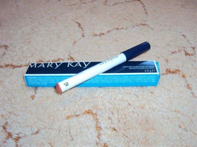 Лот: 1652689. Фото: 1. Карандаш-помада для губ Mary Kay... Унисекс парфюмерия