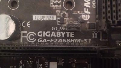 Лот: 17272363. Фото: 1. Материнская плата Gigabyte F2A68HM-S1... Материнские платы