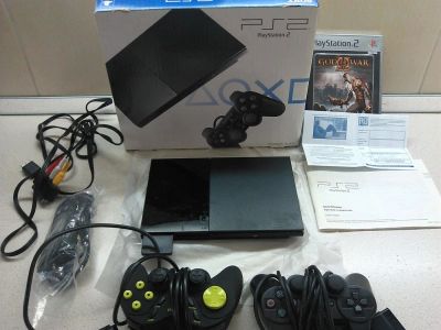 Лот: 3030368. Фото: 1. Sony PS2, 2 джойстика, карта памяти... Игровые приставки, консоли